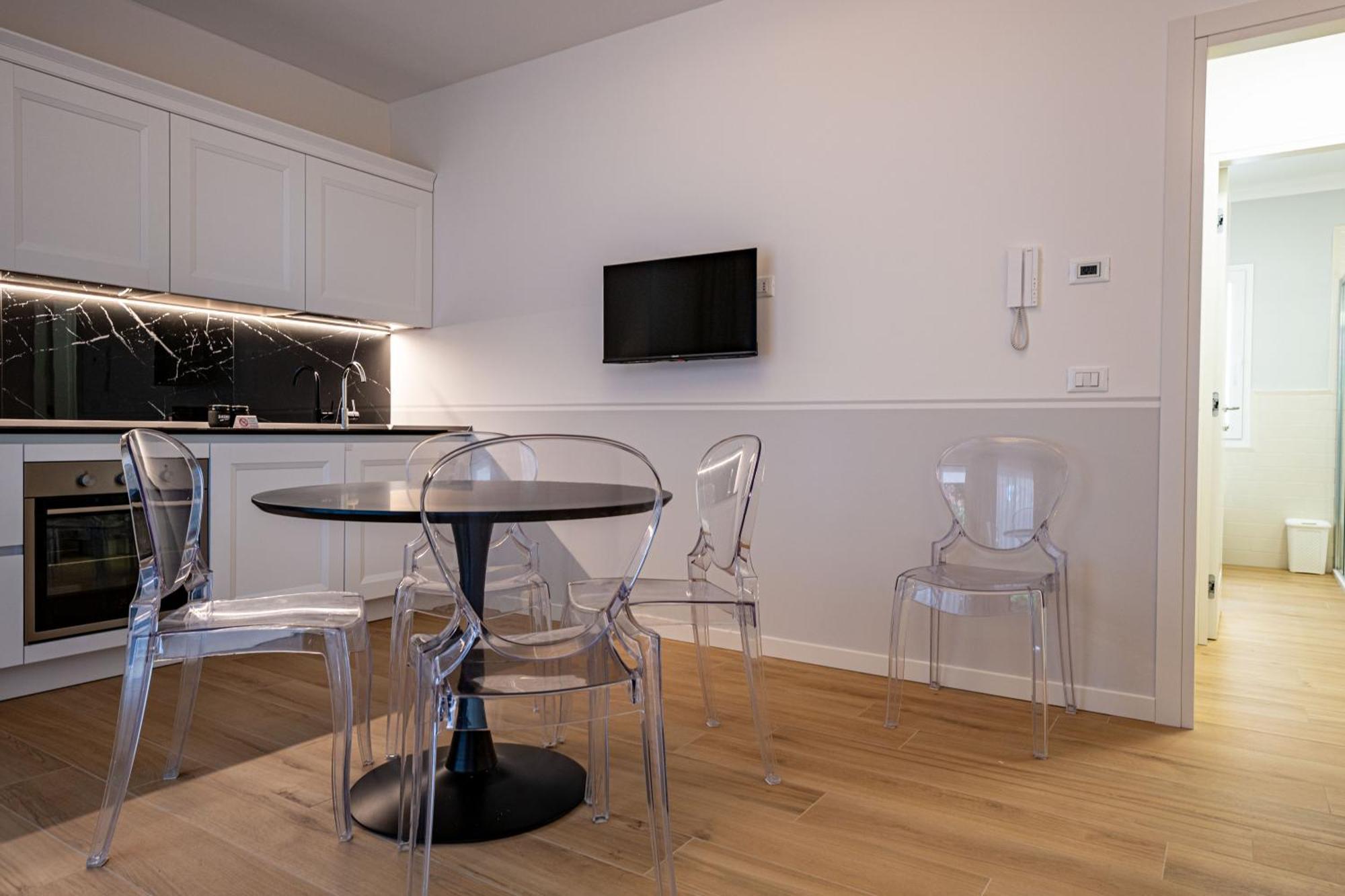 Oleandro Family Apartments-leresidenzedijesolo Apartment